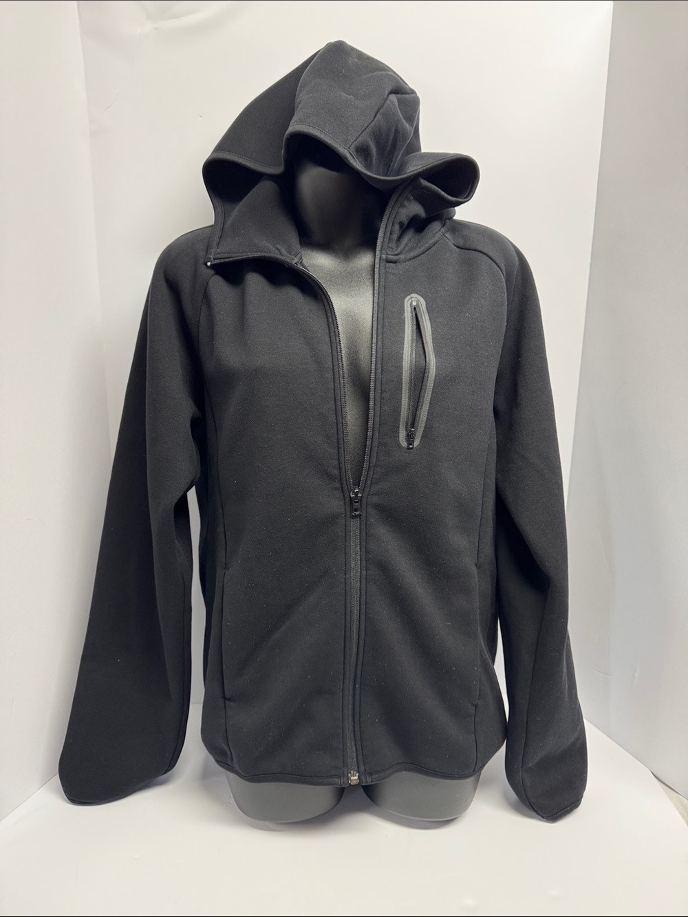 Uniqlo Black Hooded Performance Jacket